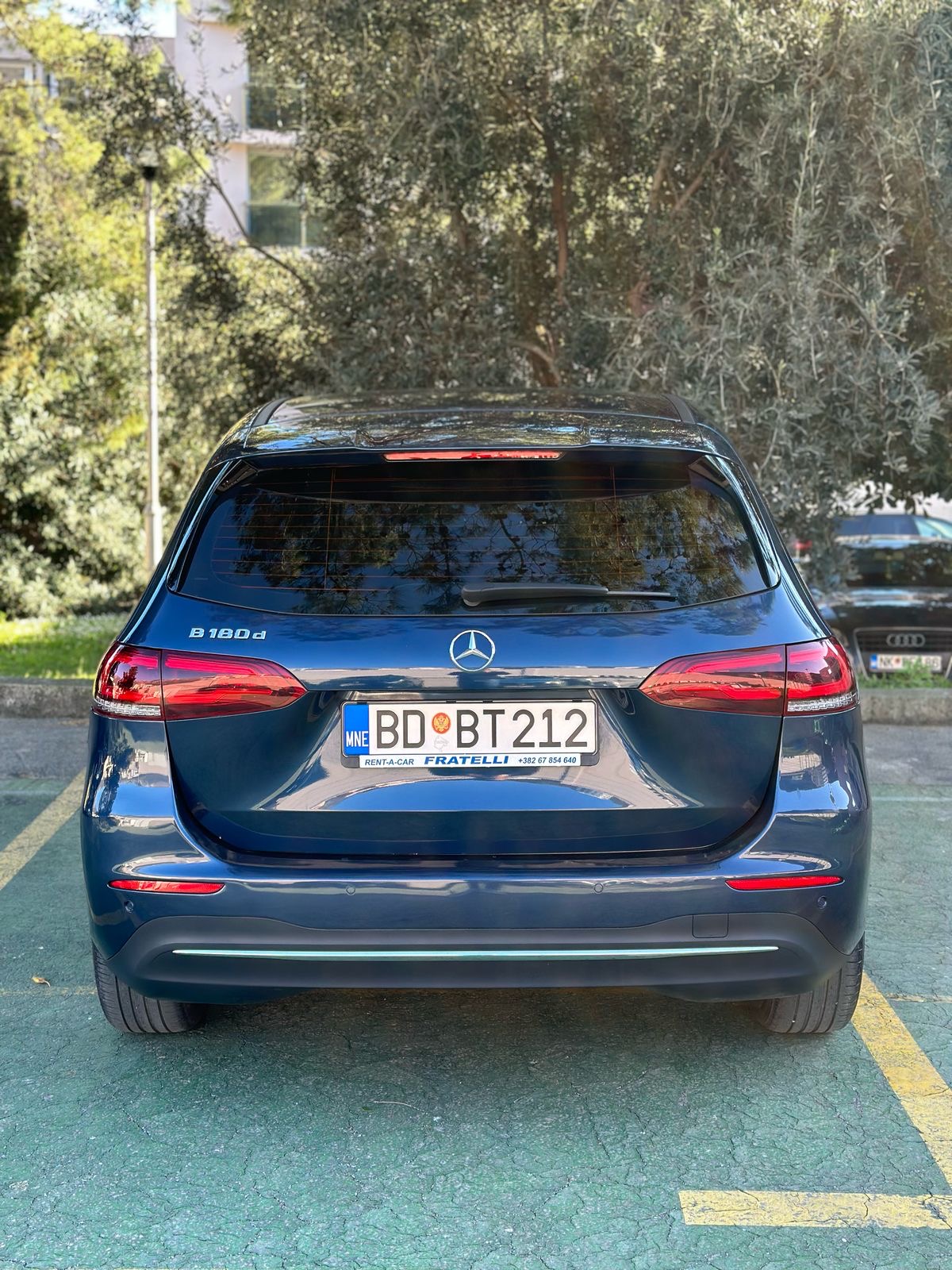 Mercedes B 180d - Image 5