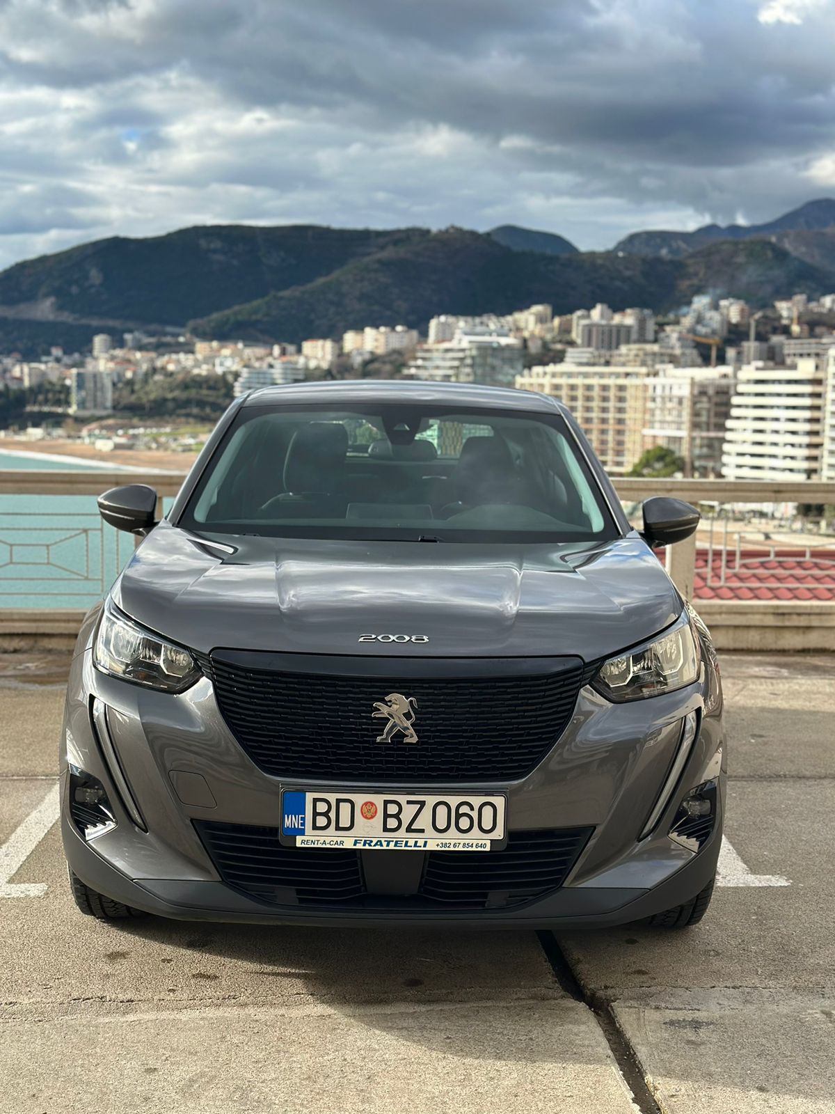 Peugeot 2008 - Image 4
