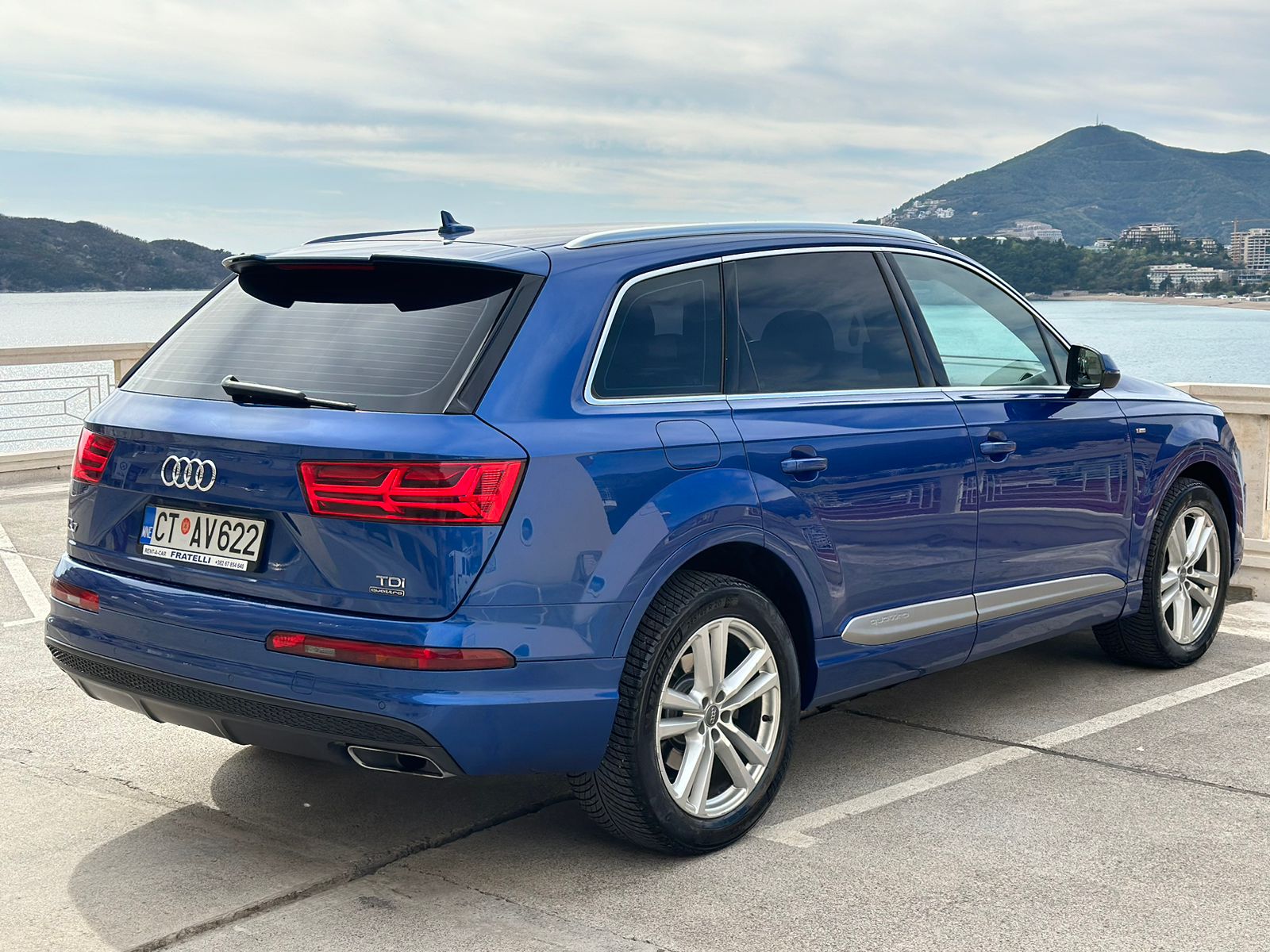 Audi Q7 - Image 5